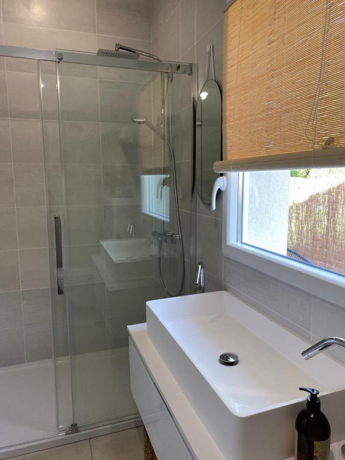 La Petite Caserne - Gite 4 Etoiles - Pont-de-Labeaume Eksteriør billede