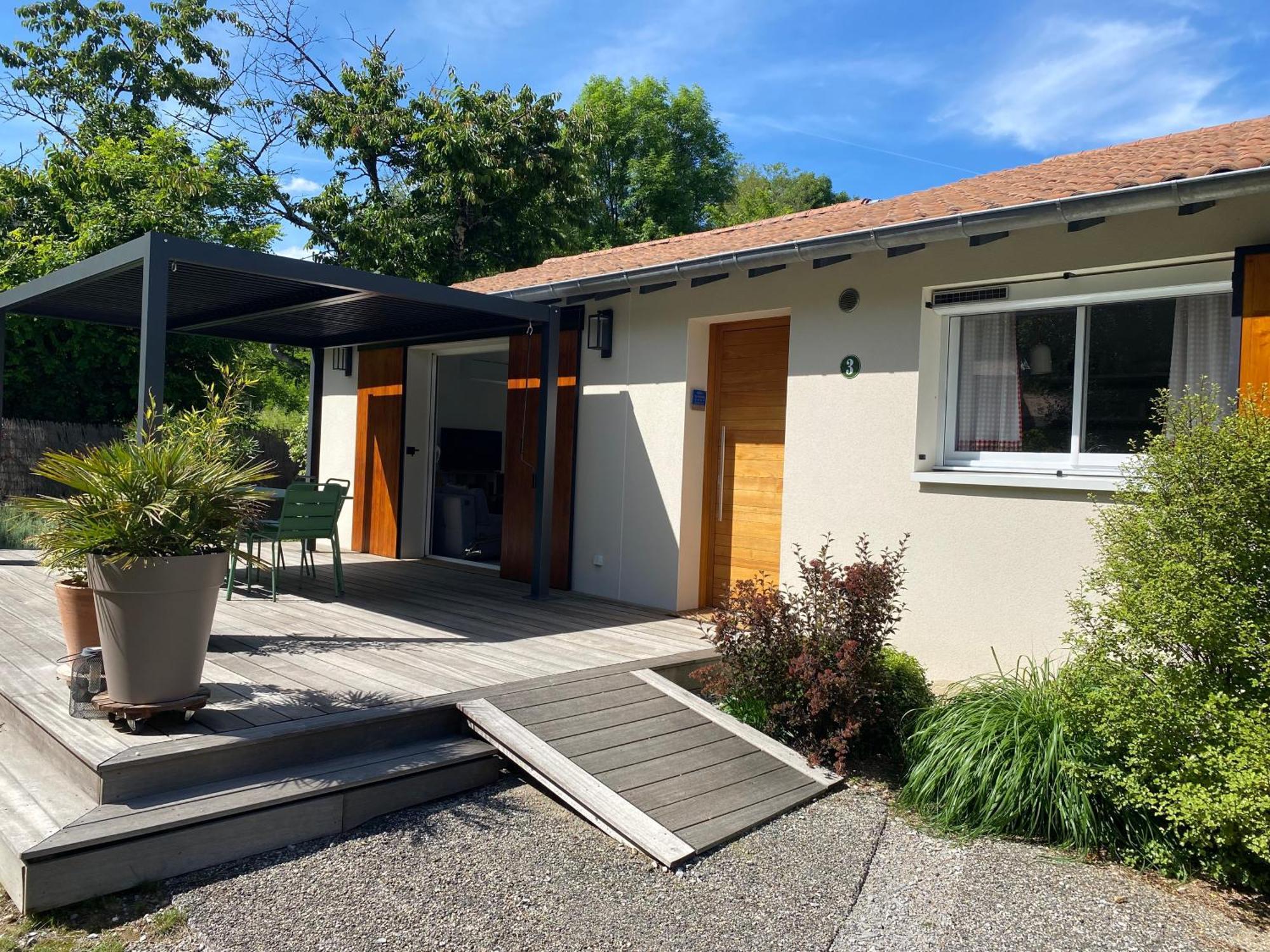 La Petite Caserne - Gite 4 Etoiles - Pont-de-Labeaume Eksteriør billede